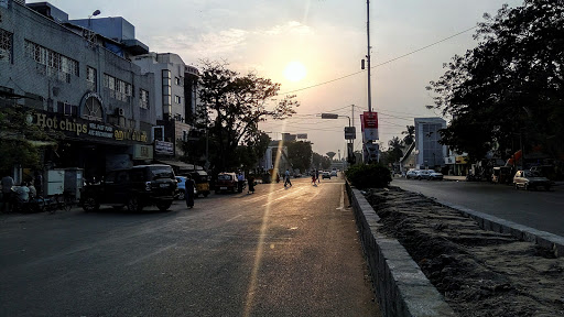 12th Main Road, Second Ave, Anna Nagar, Ranganathan Garden, Anna Nagar, Chennai, Tamil Nadu 600040, India, Travel_Terminals, state TN