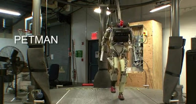 【動画】DARPAの新型ロボット「PETMAN」2足歩行で階段を登る。そしてキモい