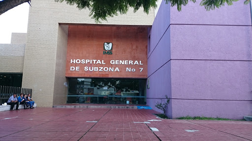 Hospital General IMSS Sub-Zona 7, Ciprés 63, Las Arboledas, 59380 La Piedad de Cavadas, Mich., México, Hospital | MICH