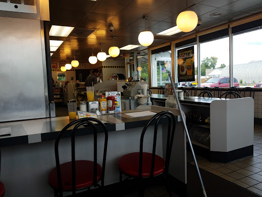 Breakfast Restaurant «Waffle House», reviews and photos, 7290 Pendleton Pike, Lawrence, IN 46226, USA