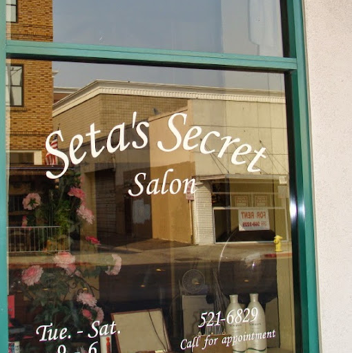 Seta's Secrets logo
