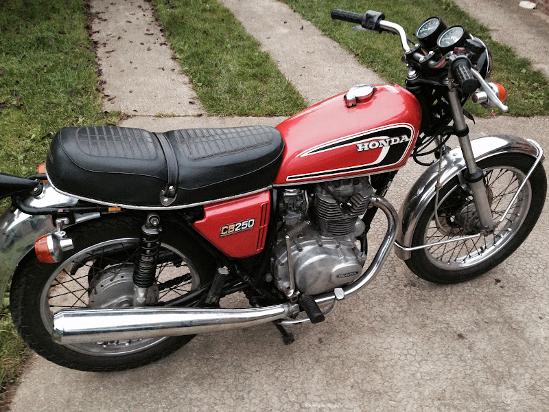 Honda CB 250 1974 Image3