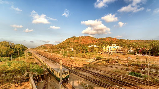 Trisulam, Trichy-Chennai Hwy, Meenambakkam, Chennai, Tamil Nadu 600027, India, Train_Station, state TN