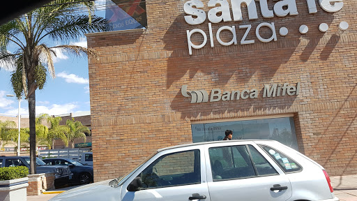 Banca Mifel, Santa Fe Plaza, Avenida Universidad 811, Bosques del Prado Sur, 20130 Aguascalientes, Ags., México, Banco | AGS