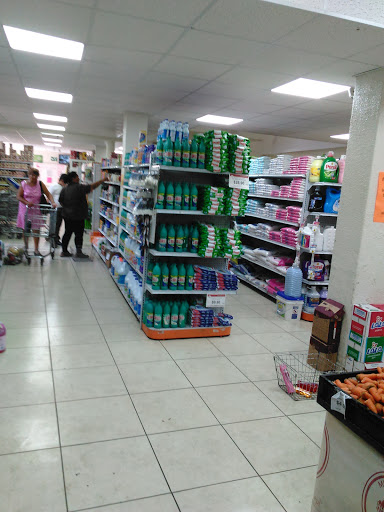 Cooperativa de Consumo, Morelos 52, Centro, 48740 El Grullo, Jal., México, Supermercados o tiendas de ultramarinos | JAL