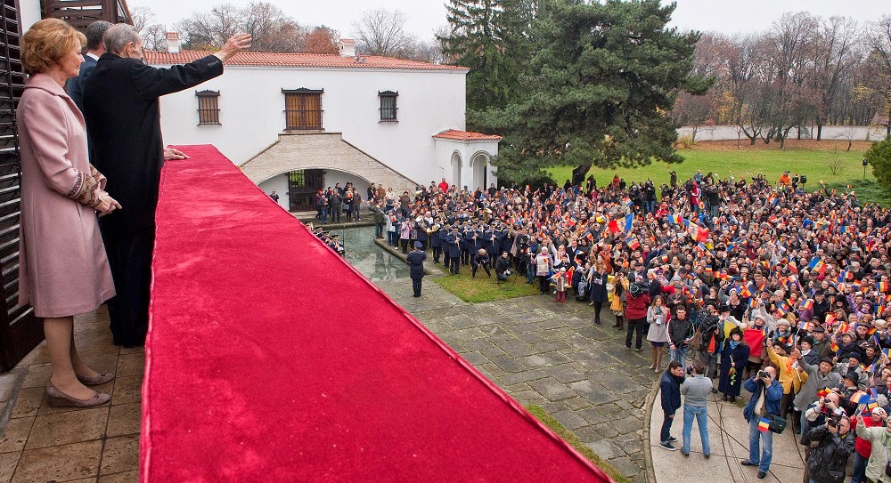Regele Mihai a deschis Porțile Palatului Elisabeta Regele Mihai a deschis Porțile Palatului Elisabeta