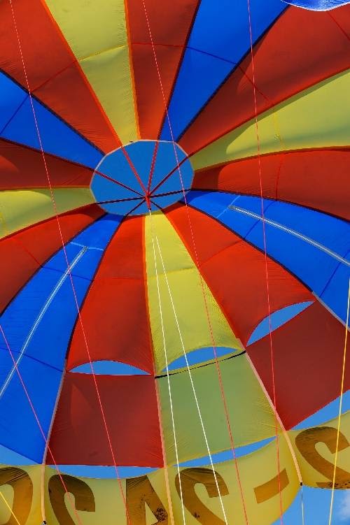 Воздушный шар "Радуга". Картинки разноцветной страны.