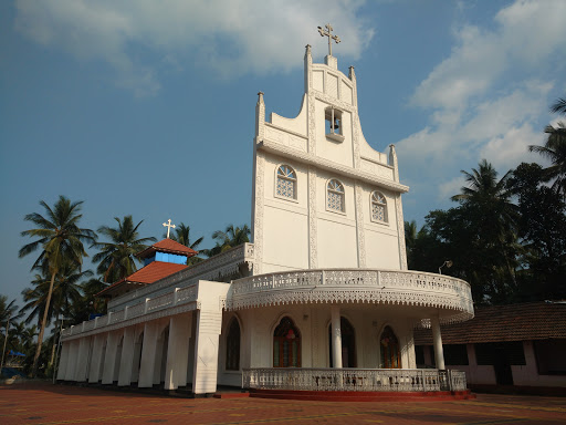 E.A.E St.Marys Soonoro Pilgrim Church, Meenangadi Panchayath Stadium, NH 212, Meenangadi, Kerala 673591, India, Place_of_Worship, state KL