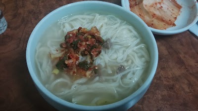 Photos of 밀양손칼국수