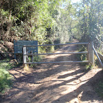 Gate at the bottom of Western Commission Track (168197)