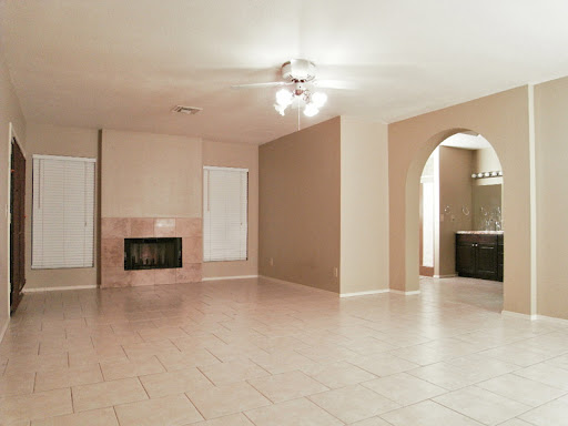 Sun Lakes Real Estate: Master bedroom with fireplace