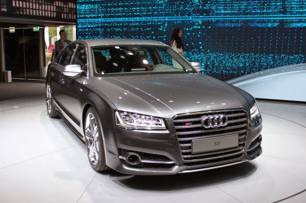 2015-audi-a8_100439899_l.