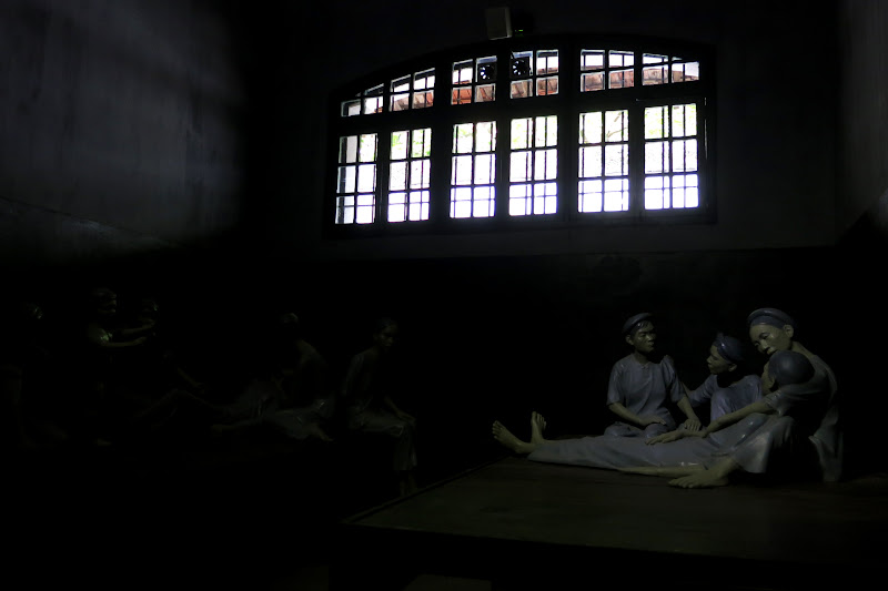 Sculptures depicting Vietnamese imprisoned by the French at Hoa Lo Prison (the Hanoi Hilton)