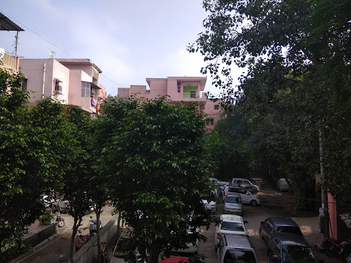DDA LIG Flats, 1/4, Loni Road, Dda Market, Shahdara, New Delhi, Delhi 110032, India, Housing_Offices, state UP