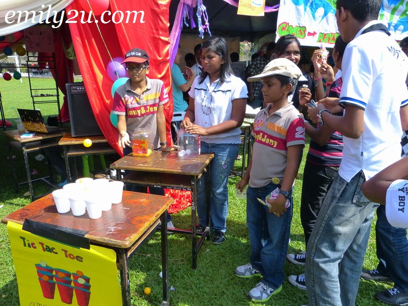 Tic Tac Toe SMI Centennial FunFair
