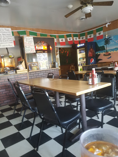 Mexican Restaurant «Buena Vista Restaurant», reviews and photos, 220 N Harrison St, Algonquin, IL 60102, USA