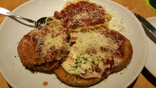 Italian Restaurant «Olive Garden», reviews and photos, 17011 Palm Pointe Dr, Tampa, FL 33647, USA