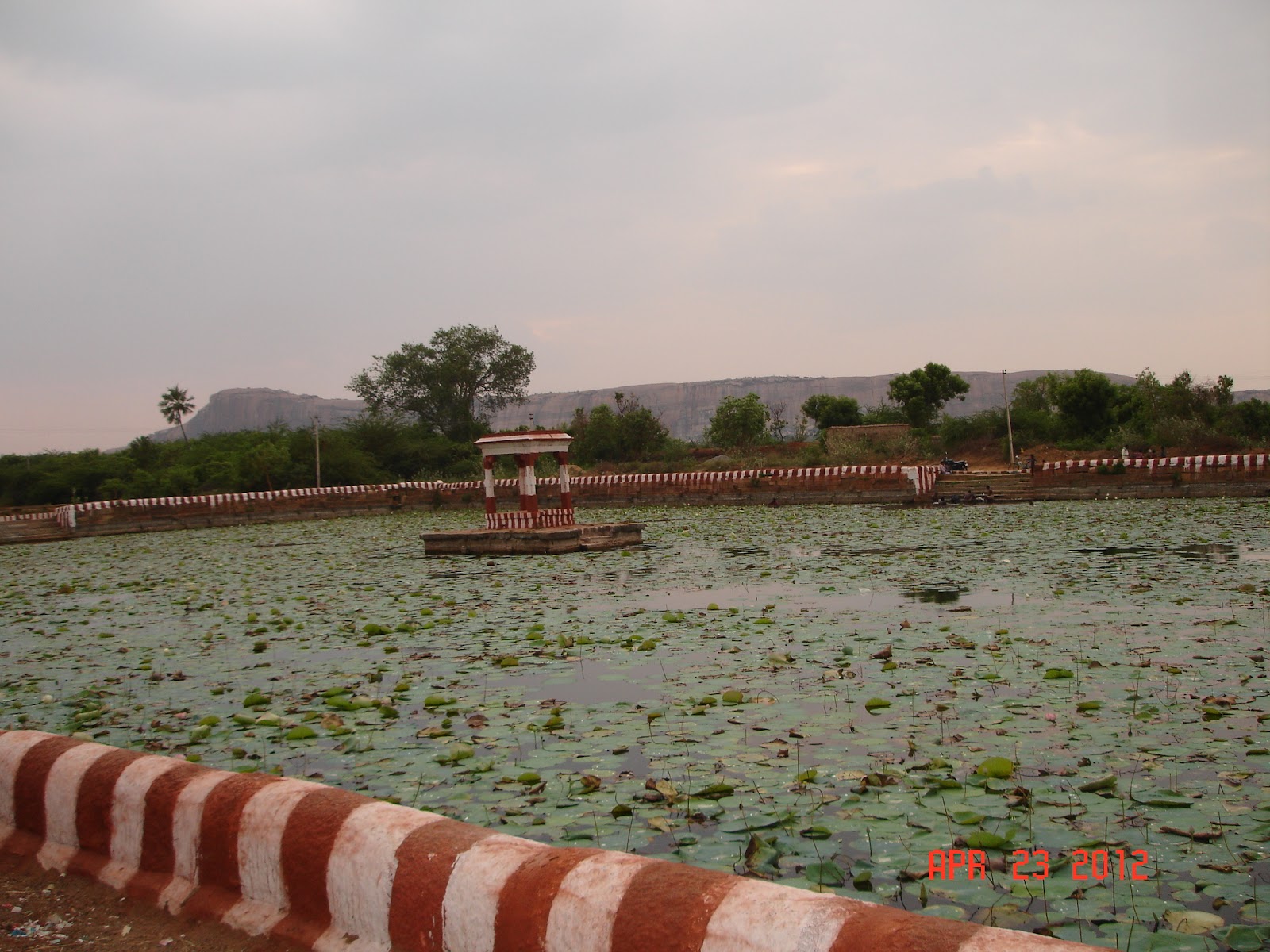 Sri Kaalamegha Perumal Temple (ThiruMogur) Madurai - Divya Desam 79 Sri Kaalamegha Perumal Temple (ThiruMogur) Madurai - Divya Desam 79