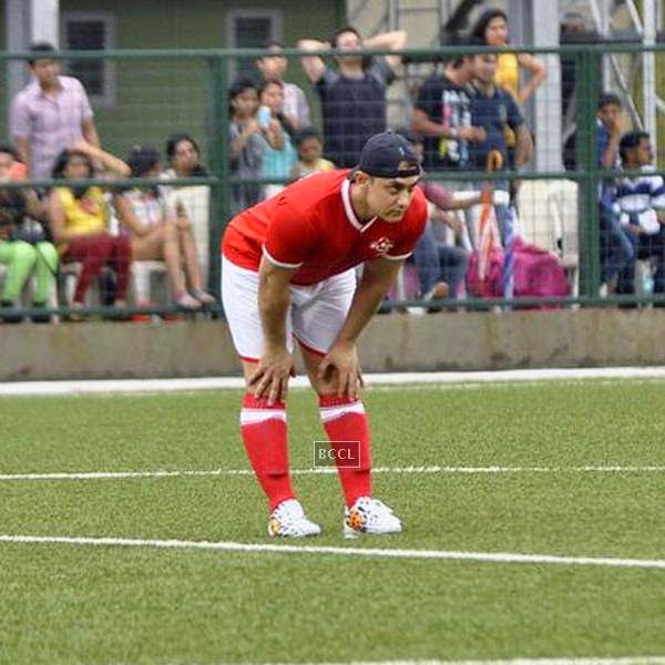 Aamir Khan during a charity soccer match organised by his daughter Ira Khan, at Cooperage ground, on July 20, 2014.(Pic: Viral Bhayani)