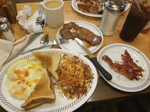 Breakfast Restaurant «Waffle House», reviews and photos, 1683 Fort Campbell Blvd, Clarksville, TN 37042, USA