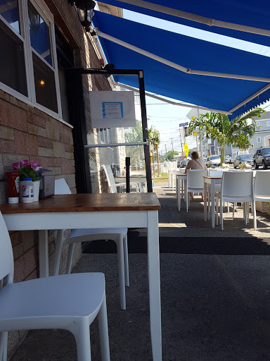 Cafe «The Greek Spot Cafe», reviews and photos, 726 E Broadway, Milford, CT 06460, USA