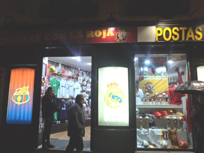 nosolometro: Tiendas de Souvenirs de Madrid