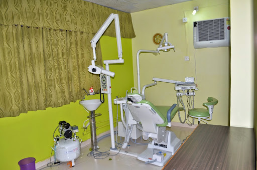 Asansol Dental & Maxillofacial Clinic, opposite Axis Bank, Sen Raliegh Road, Apcar Garden, Asansol, West Bengal 713304, India, Emergency_Clinic, state WB
