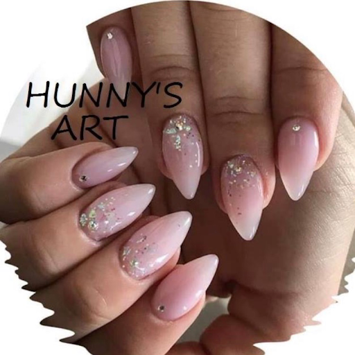 Hunny's Art Nails & Sugaring Technician