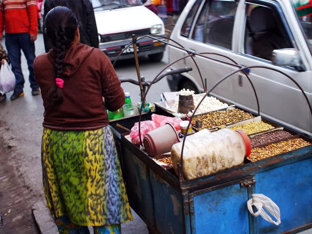 達人帶路－環遊世界－尼泊爾－花生小販
