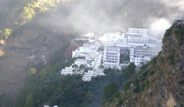 Vaishno Devi Yatra Stopped Due to Forest Fire