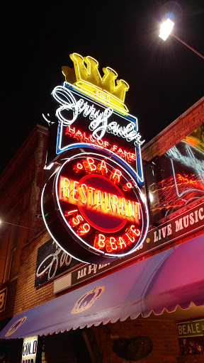 Bar & Grill «Jerry Lawler Hall Of Fame Bar And Grille», reviews and photos, 159 Beale St, Memphis, TN 38103, USA