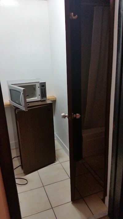 Photos of Red Carpet Inn Nassau