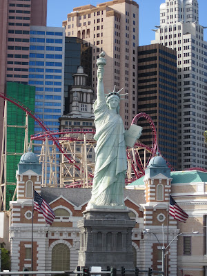 New York hotel casino roller coaster statue liberty vegas stock photo New York hotel casino roller coaster statue liberty vegas stock photo