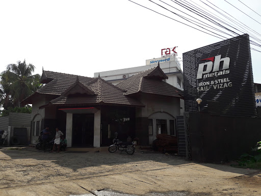P.H Metals, Service Rd, N.H. Bye Pass Road, Anjumuri, Kuthappady, Vyttila, Kochi, Kerala 682019, India, Metal_Supplier, state KL