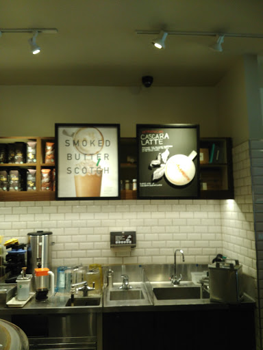 Coffee Shop «Starbucks», reviews and photos, 203 Yale Ave, Claremont, CA 91711, USA
