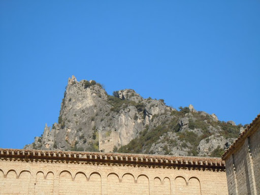 Chateau de saint guillem le desert