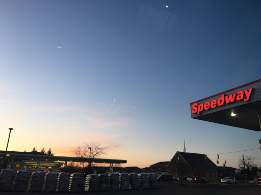 Convenience Store «Speedway», reviews and photos, 825 Worthington Woods Blvd, Columbus, OH 43085, USA