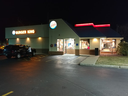 Fast Food Restaurant «Burger King», reviews and photos, 180 Huttleston Ave, Fairhaven, MA 02719, USA