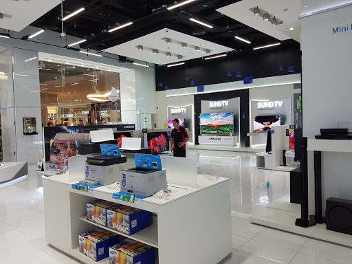 Samsung Service Center, Level 2. Dubai Mall, Financial Center Road - Dubai - United Arab Emirates, Electronics Store, state Dubai