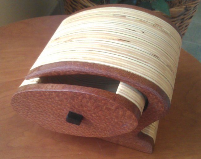 The plywood bandsawn box