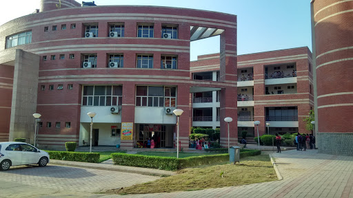 Department of Mathematics, Delhi University, New Academic Block, University Enclave, Delhi, 110007, India, University_Department, state DL