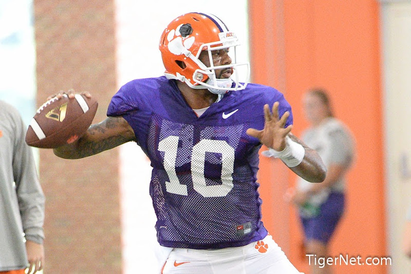 Fall Practice - Full Pads Photos - 2013, Football, Practice, Tajh Boyd