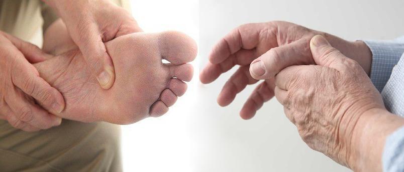 Tình trạng tê bì chân tay sau tai biến mạch máu não cần khắc phục như thế  nào?