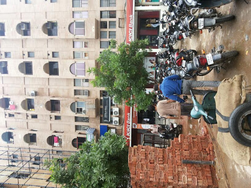 ICICI Bank Sanjay Place, Agra - Branch & ATM, Sanjay Place, No. 6,8- 13,Ground Floor , Shanta Tower, Agra, Uttar Pradesh 282002, India, Loan_Agency, state UP