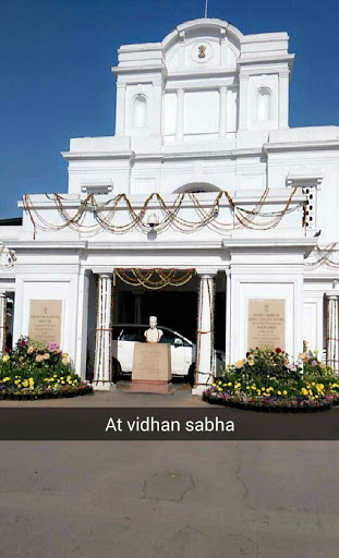 Vidhan Sabha, Mahatma Gandhi Rd, Khyber Pass, Civil Lines, New Delhi, Delhi 110054, India, Train_Station, state DL