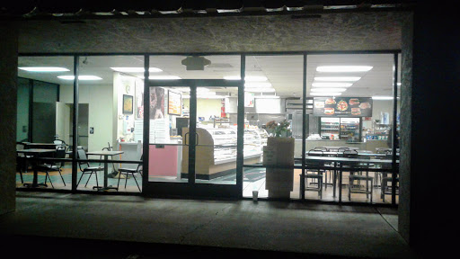 Dessert Shop «Family Donuts & Deli», reviews and photos, 9045 Fair Oaks Blvd, Carmichael, CA 95608, USA