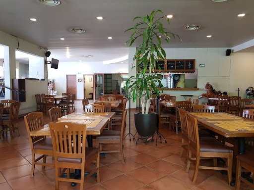 Yaca Restaurante, Av. Cvln. División del Nte. 1199, La Guadalupana, 44220 Guadalajara, Jal., México, Restaurante | JAL