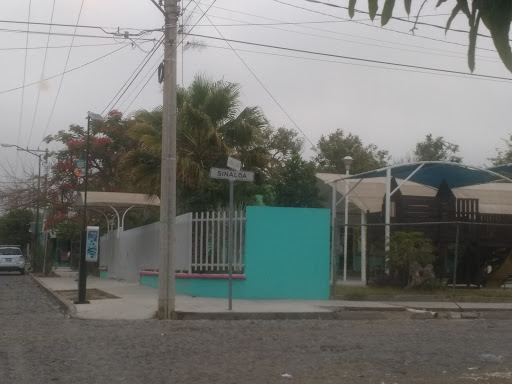 Jardin de Niños Josefina Santana Gonzalez, San Luis Potosí s/n, Nuevo Paraiso, 28048 Colima, Col., México, Escuela infantil | COL