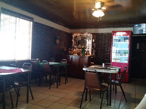 Restaurante Palomar, 83450, Calle 31, Burócrata, San Luis Río Colorado, Son., México, Restaurantes o cafeterías | SON