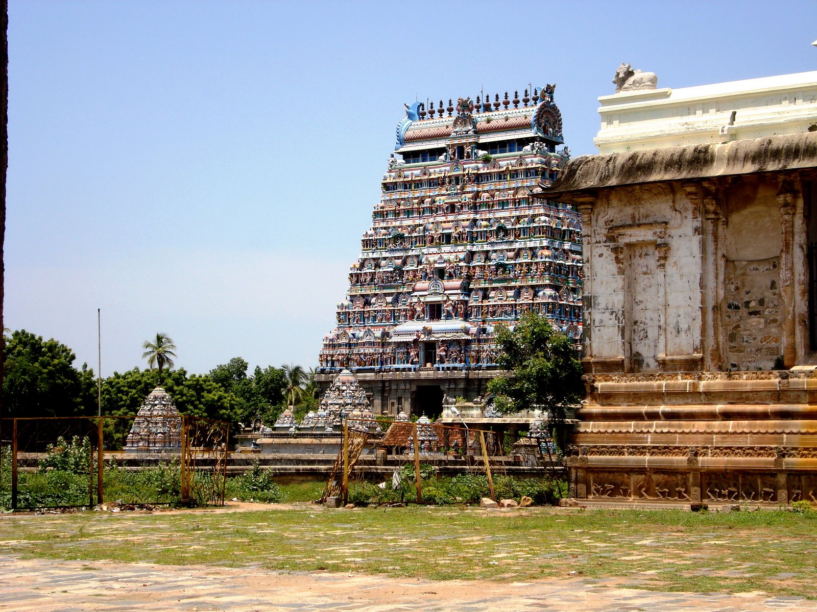 Sri Govindaraja Perumal Temple (Thiruchithrakoodam), Thanjavur - Divya Desam 27 Sri Govindaraja Perumal Temple (Thiruchithrakoodam), Thanjavur - Divya Desam 27